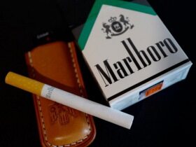 万宝路(黑绿薄荷美俄勒冈含税版)