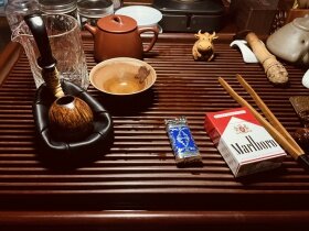 万宝路(红 过滤嘴美国版)