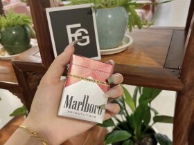 万宝路(硬红72S美税版)