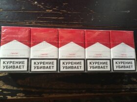 万宝路(硬红俄罗斯含税版)