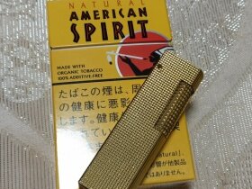 美国精神(硬黄日税版)