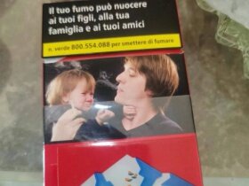 万宝路(硬红意大利免税版)