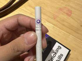 万宝路(葡萄爆珠欧盟版)