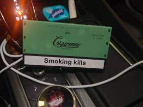 卡比龙(总裁抹茶绿亚太版)