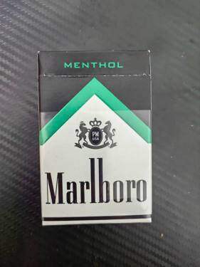 万宝路(黑绿薄荷美俄勒冈含税版)