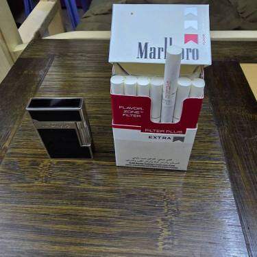 万宝路(滑盖科威特版)