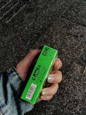 骆驼(薄荷蓝莓爆珠5mg日版)