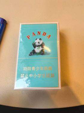 熊猫(硬经典新版)
