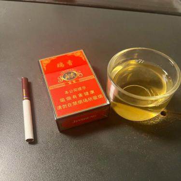 金圣(硬红瑞香)