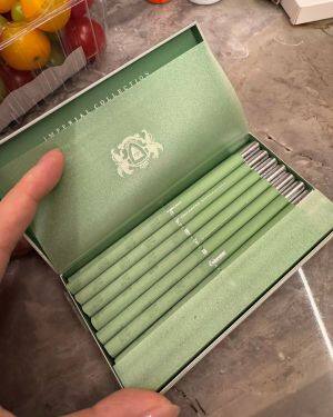 卡比龙(总裁抹茶绿俄罗斯版)