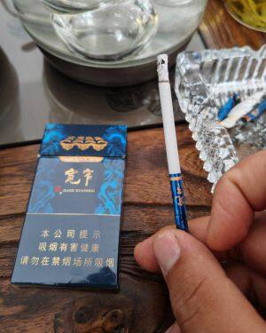 娇子(宽窄锦上细支)