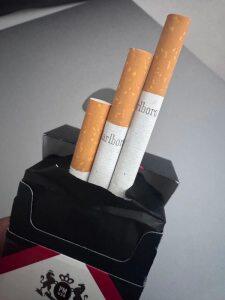 万宝路(黑美税)