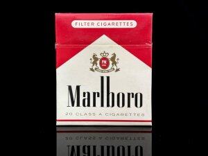 万宝路(硬红阿根廷宽版)