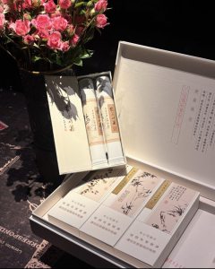 王冠(梅兰竹菊)