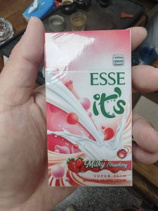 爱喜(草莓牛奶)